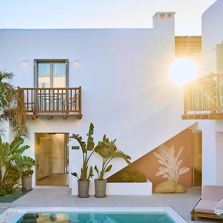 Adorno Beach Hotel And Suites Ornos  Exterior foto
