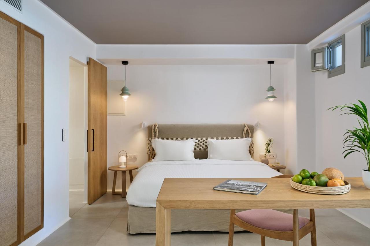 Adorno Beach Hotel And Suites Ornos  Zimmer foto