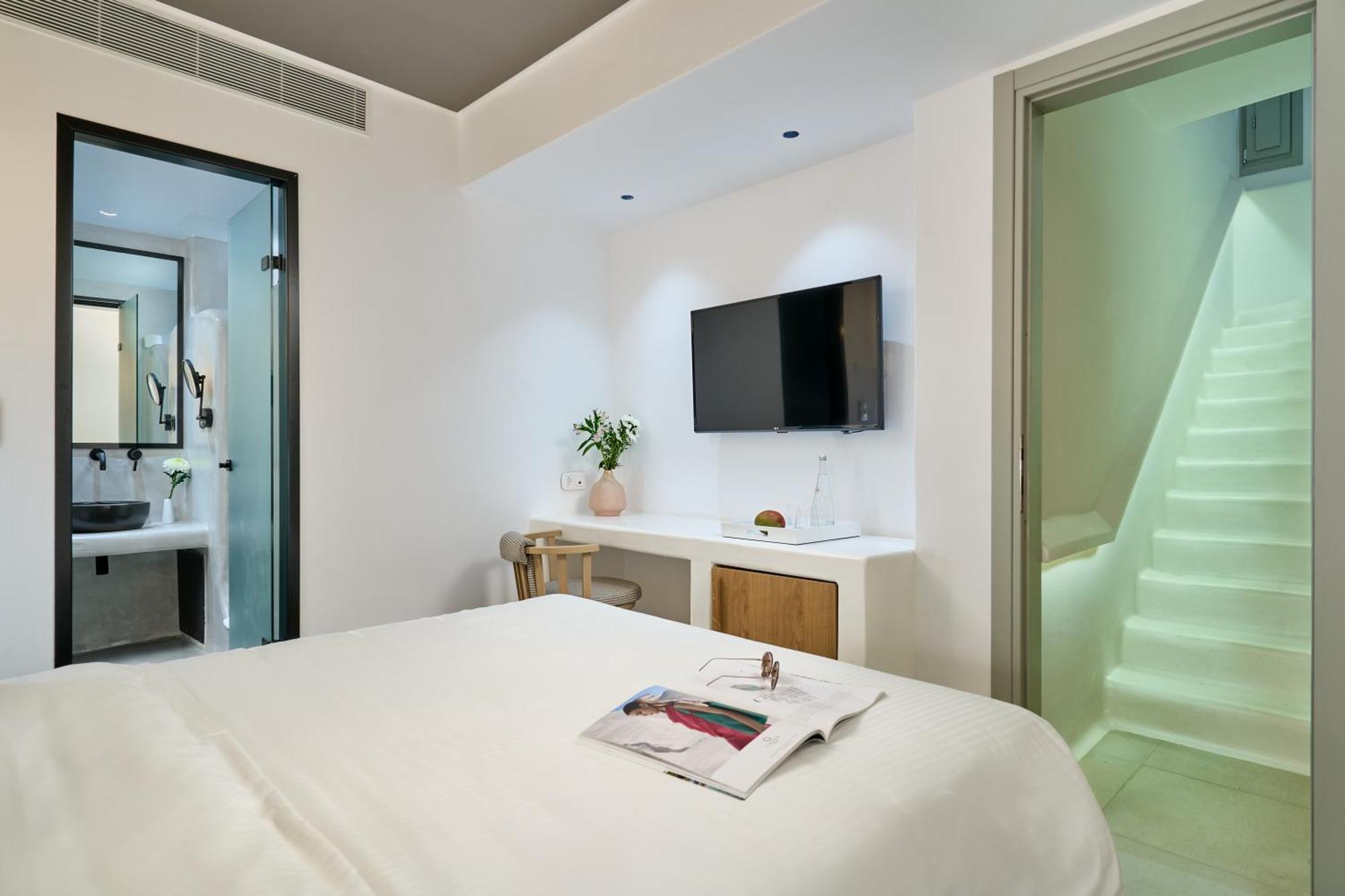 Adorno Beach Hotel And Suites Ornos  Zimmer foto
