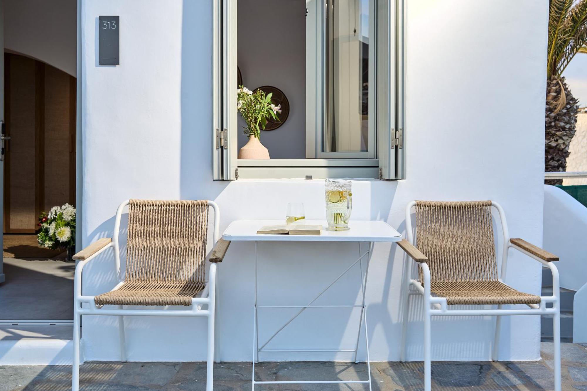 Adorno Beach Hotel And Suites Ornos  Zimmer foto